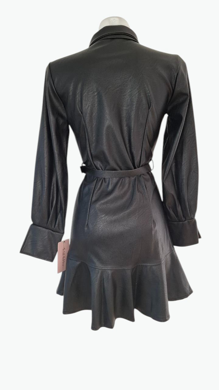 Robe en similicuir avec ceinture · 2 couleurs 🤎