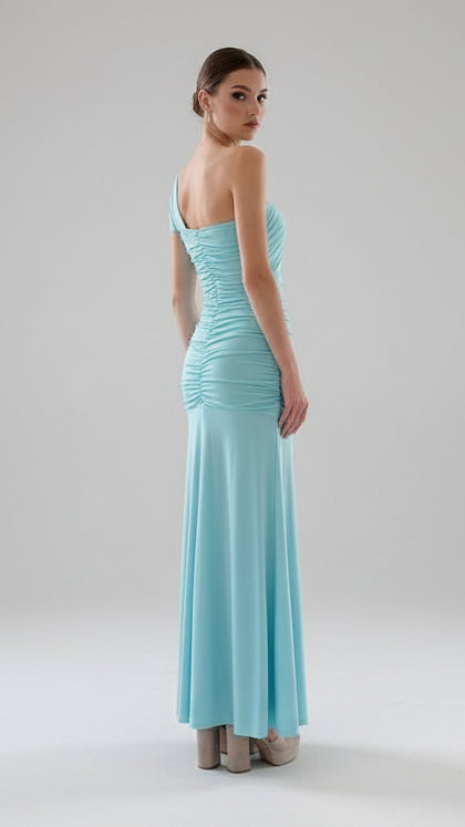 Vestido largo asimétrico con drapeado