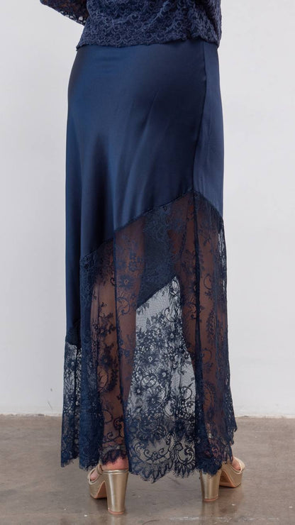 💋 Falda Lencera Viral · 5 Colores