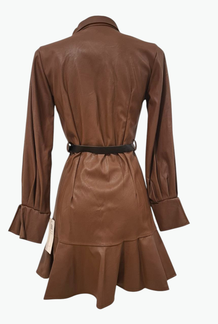 Robe en similicuir avec ceinture · 2 couleurs 🤎