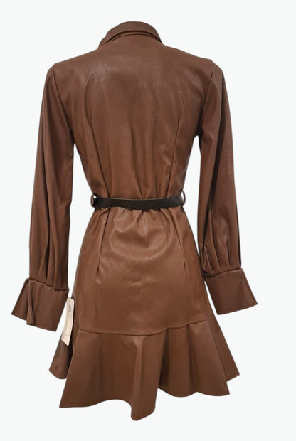 Robe en similicuir avec ceinture · 2 couleurs 🤎