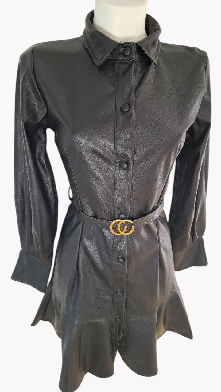 Robe en similicuir avec ceinture · 2 couleurs 🤎