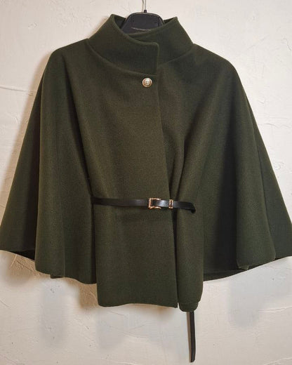 🧥 Capa corta viral con cinturón ajustable