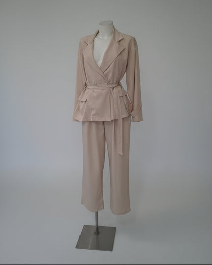 Conjunto de 2 Piezas con Blazer Cruzada y Pantalón Fluido 3 colores