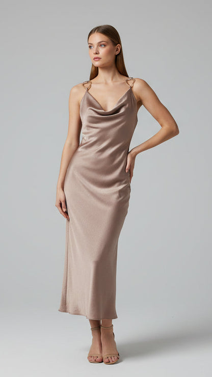 Vestido Satin Ring Drape Taupe  3 Colores Evillas Doradas