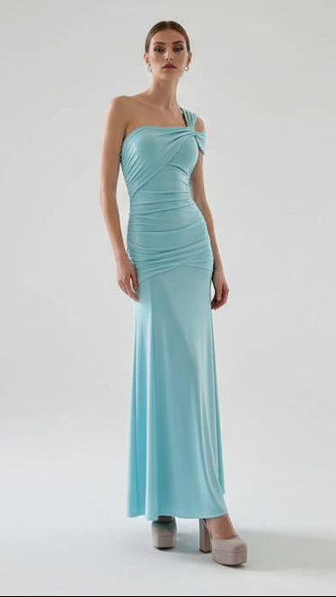 Vestido largo asimétrico con drapeado