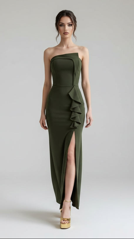 Vestido Largo Strapless con Volante Lateral