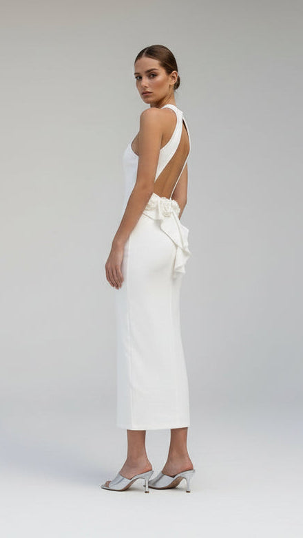 Vestido Espalda Abierta con Detalle Floral