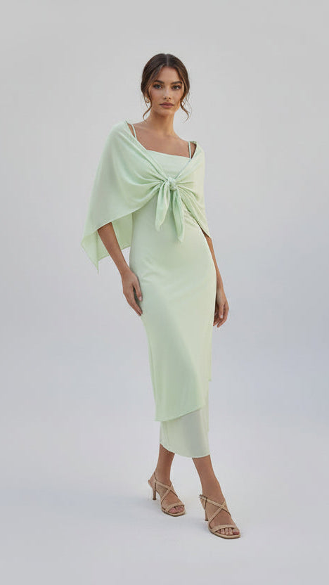 Vestido + Chal Fluido (2 piezas)