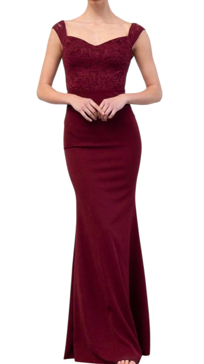 Robe longue bordeaux en dentelle avec dos nu ✨